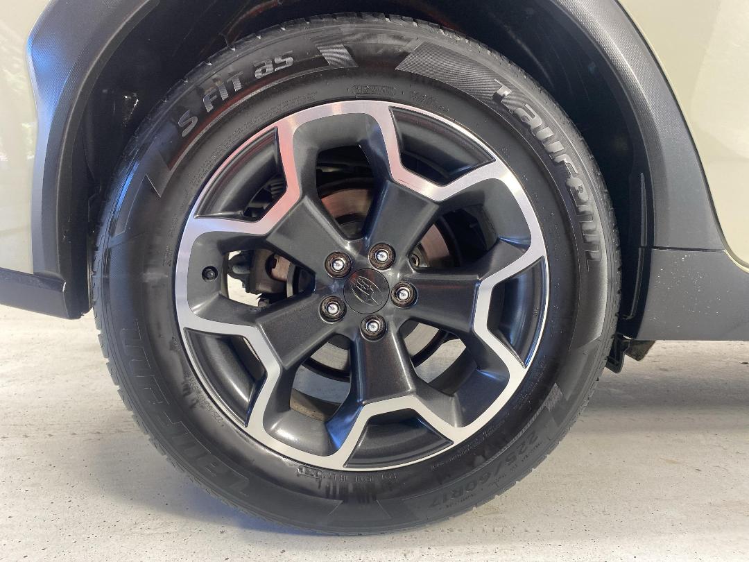 Photo '12' of Subaru XV