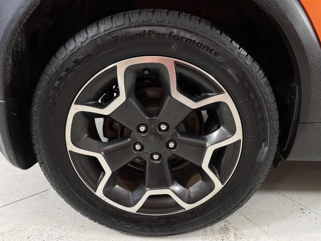 Photo '12' of Subaru XV