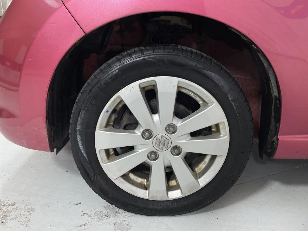 Photo '10' of Suzuki Alto Photo '10' of Suzuki Alto