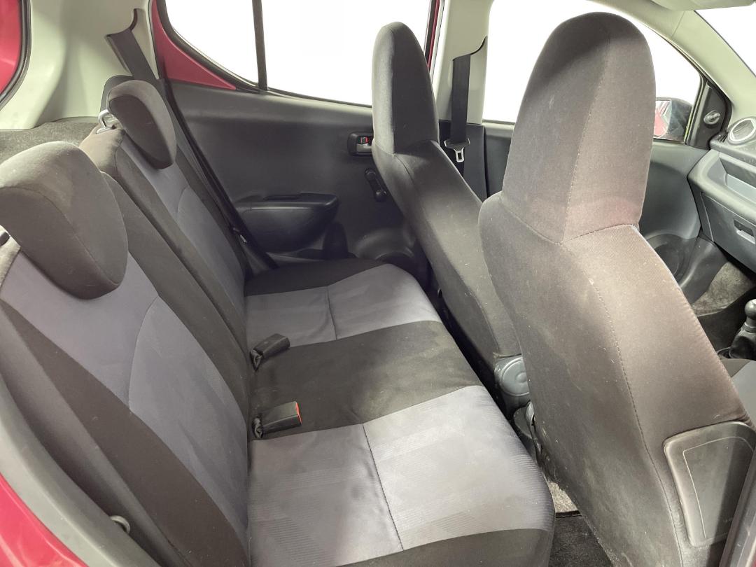 Photo '20' of Suzuki Alto Photo '20' of Suzuki Alto