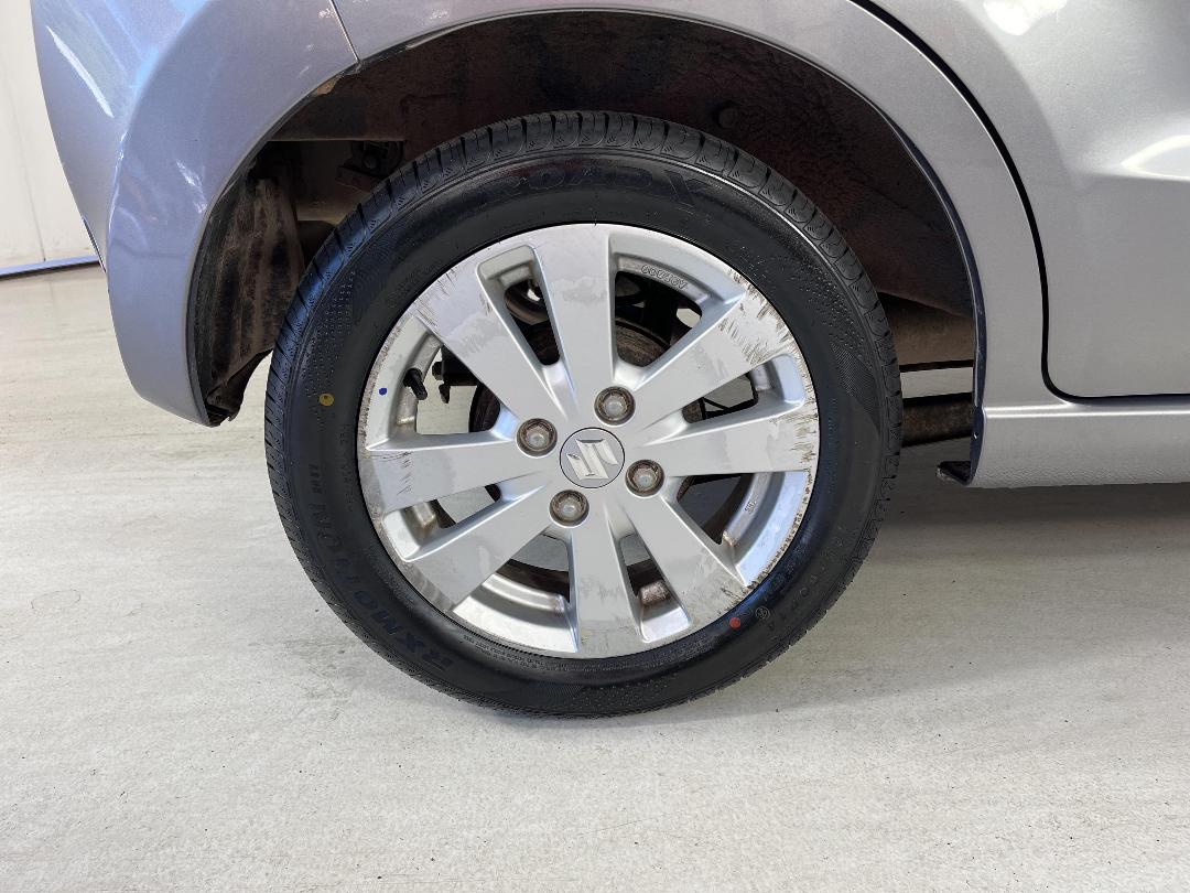 Photo '12' of Suzuki Alto Photo '12' of Suzuki Alto