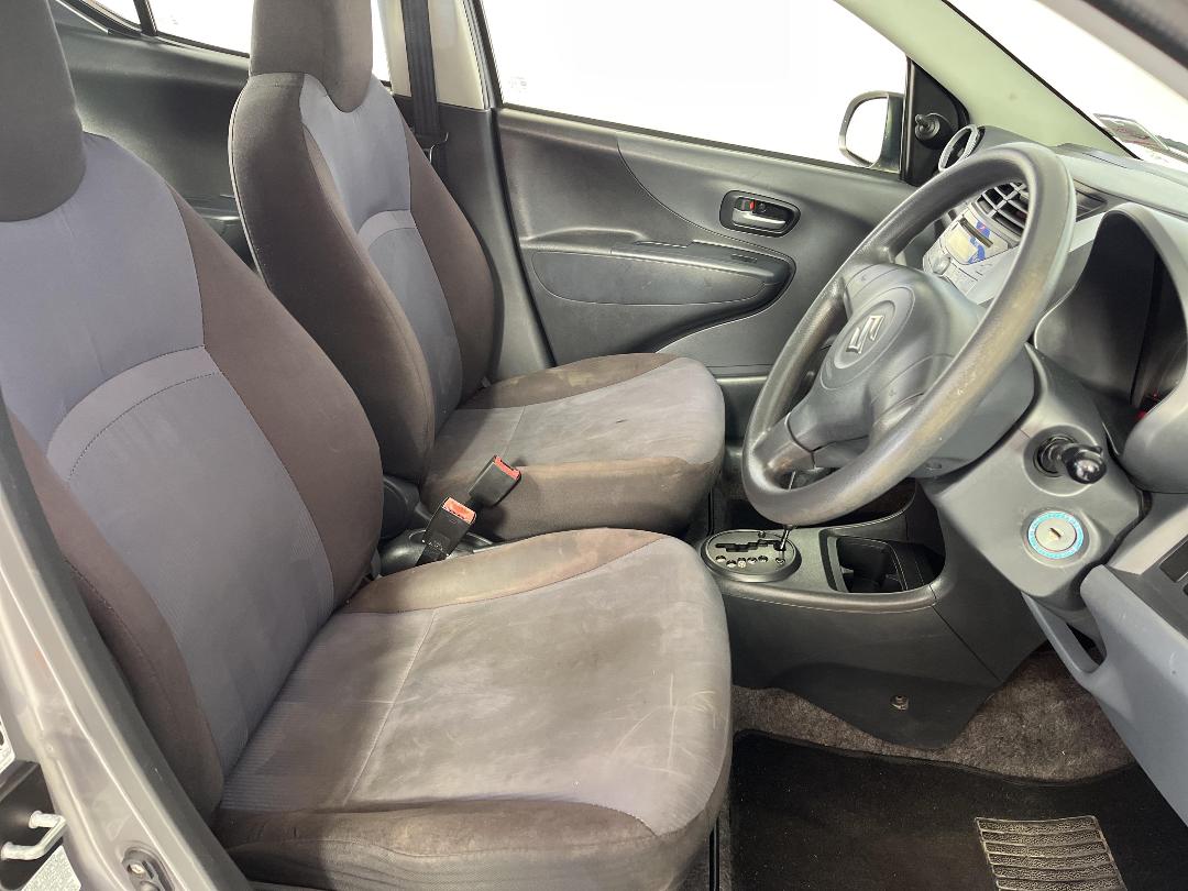 Photo '16' of Suzuki Alto Photo '16' of Suzuki Alto