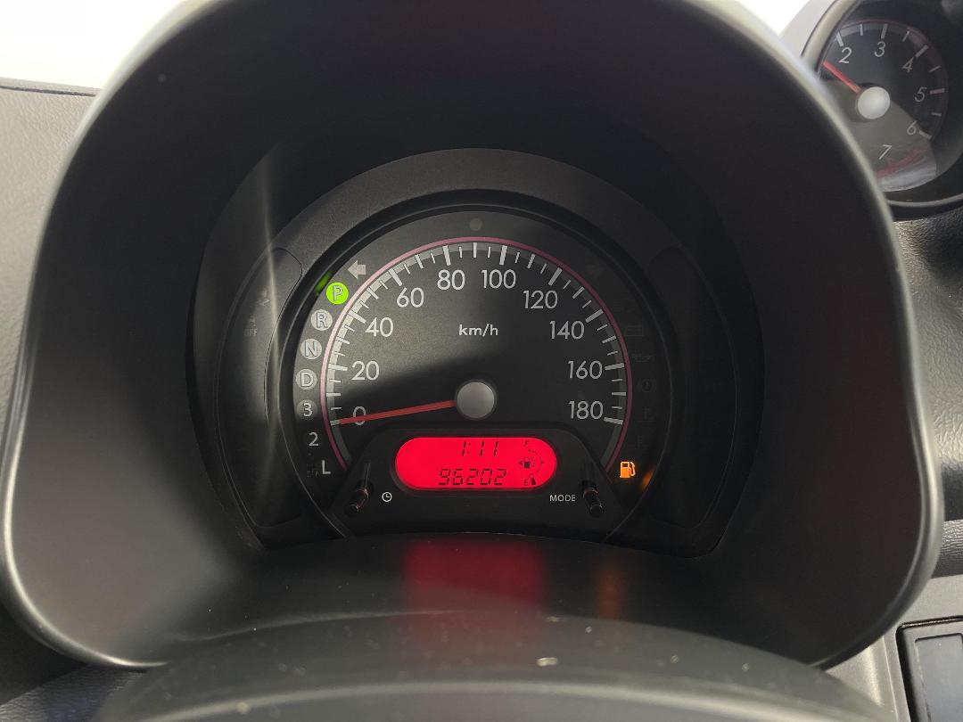 Photo '21' of Suzuki Alto Photo '21' of Suzuki Alto