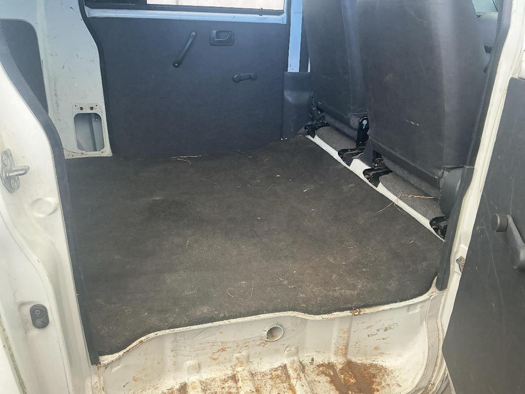 Photo '21' of Suzuki APV Photo '21' of Suzuki APV