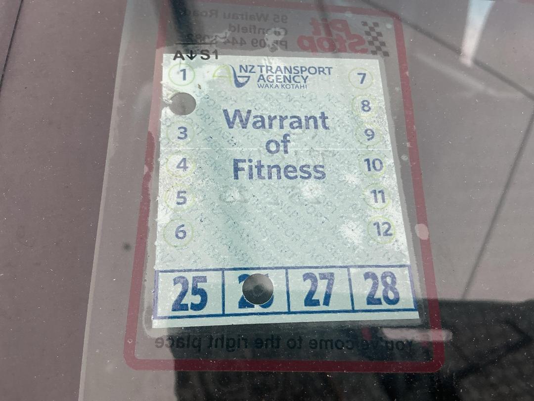 Photo '25' of Suzuki APV Photo '25' of Suzuki APV