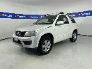 Thumbnail '4' of Suzuki Grand Vitara