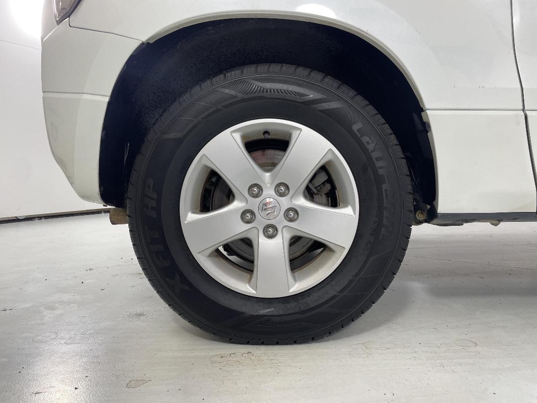 Photo '12' of Suzuki Grand Vitara