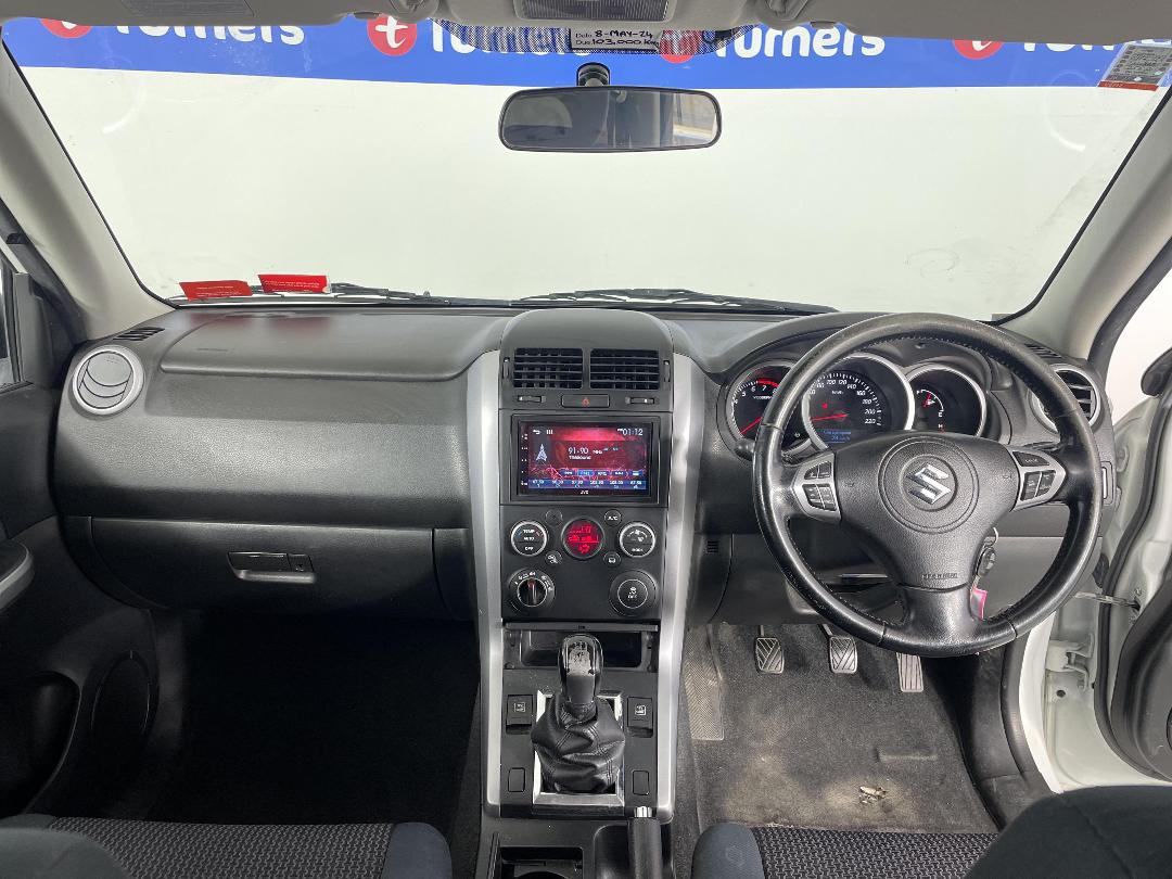 Photo '16' of Suzuki Grand Vitara