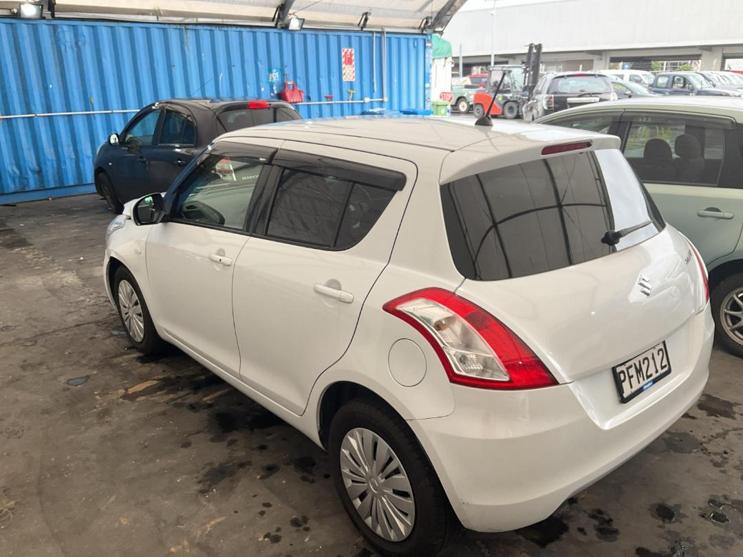 Damaged Suzuki Swift 2014 in Wiri | at Turners Damaged and End Of Life ...