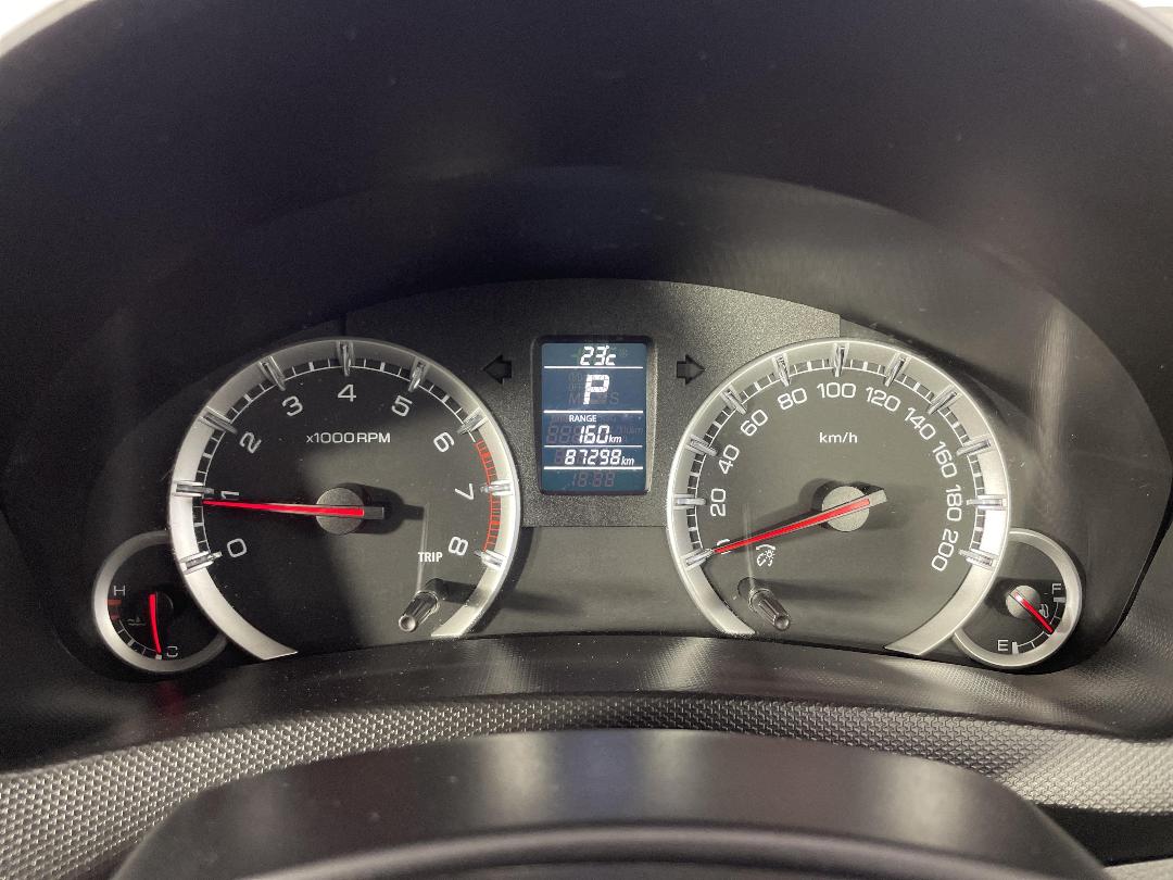 Photo '21' of Suzuki Swift