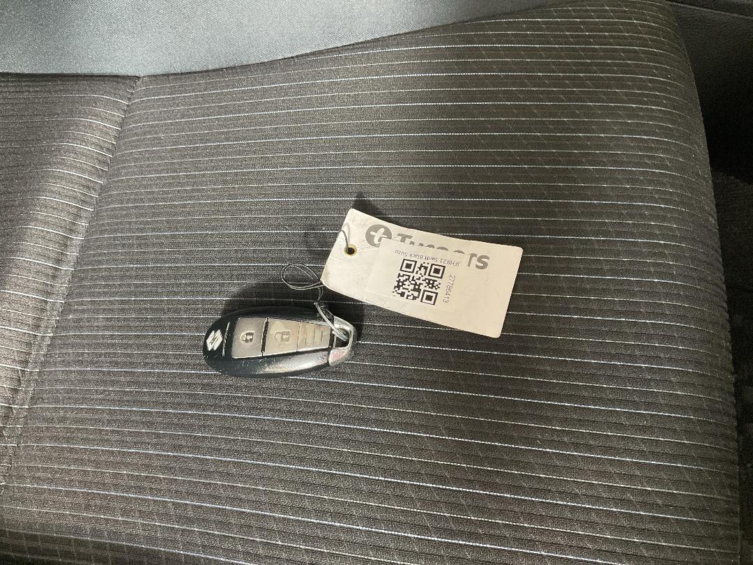 Photo '22' of Suzuki Swift