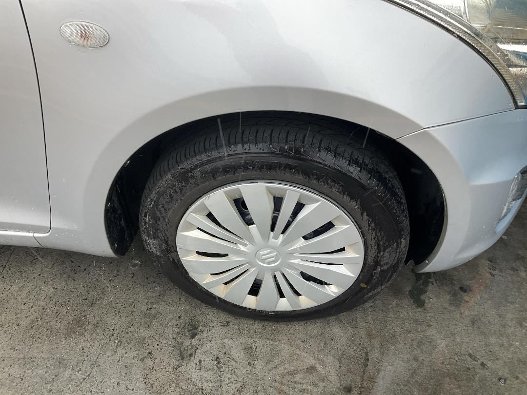 Photo '2' of Suzuki Swift Photo '2' of Suzuki Swift