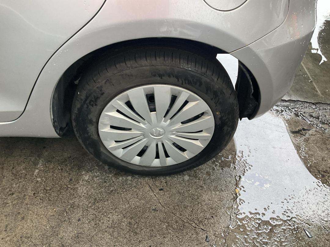 Photo '8' of Suzuki Swift Photo '8' of Suzuki Swift