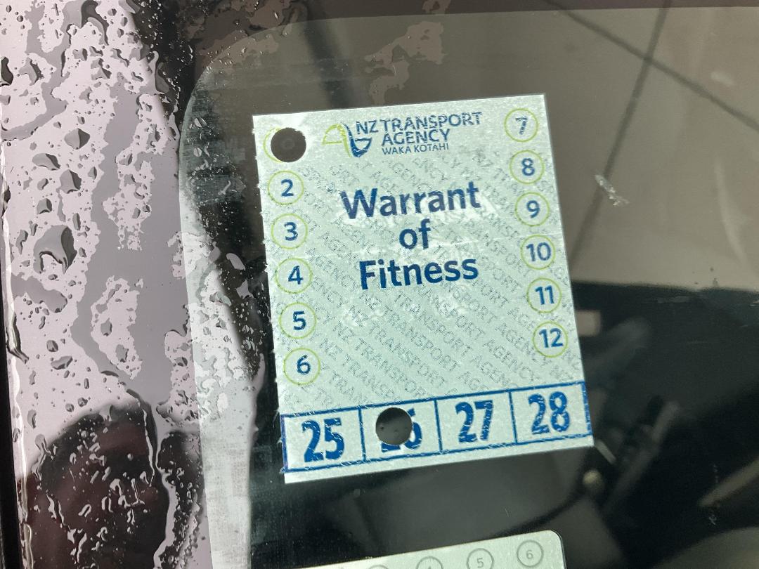 Photo '24' of Suzuki Swift Photo '24' of Suzuki Swift