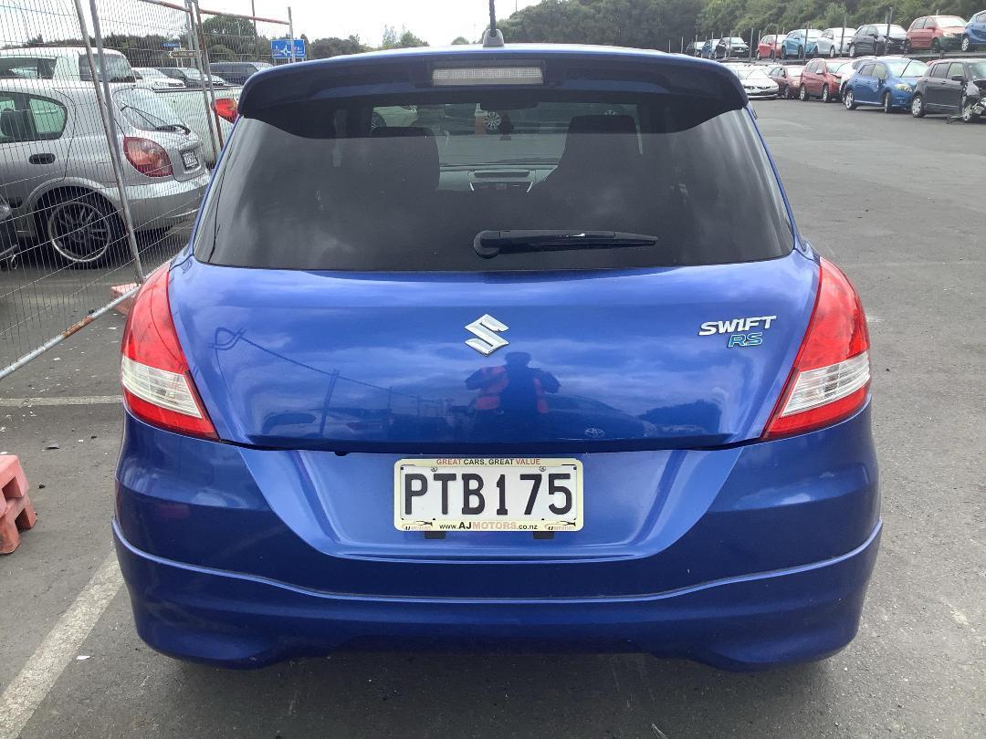 Photo '7' of Suzuki Swift