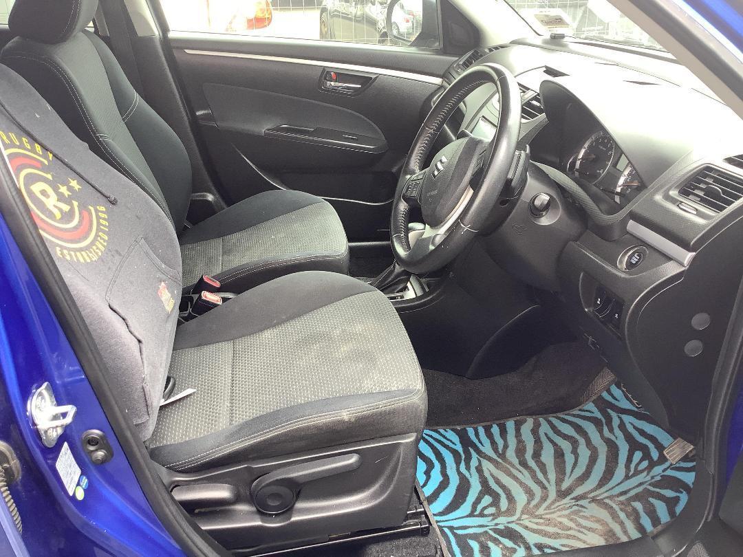 Photo '13' of Suzuki Swift