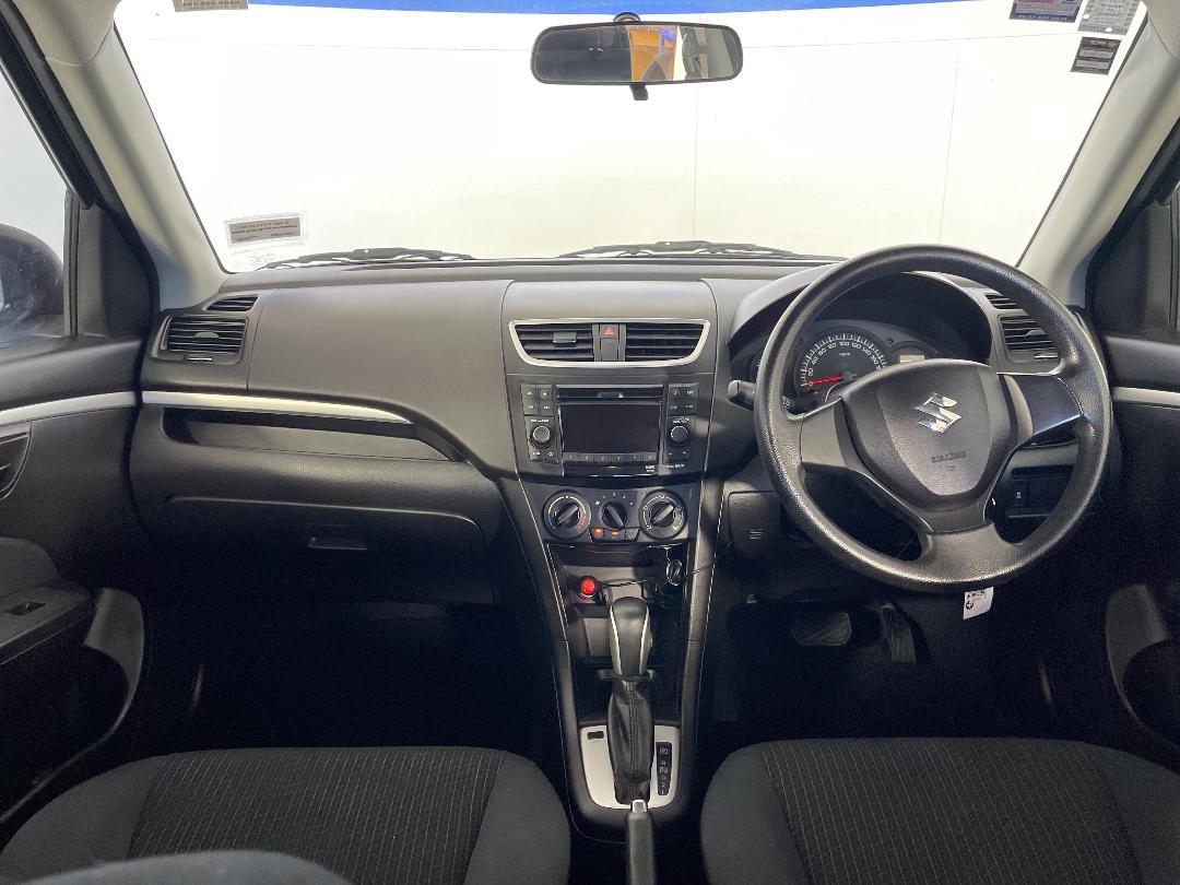 Photo '17' of Suzuki Swift