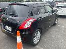 Thumbnail '4' of Suzuki Swift