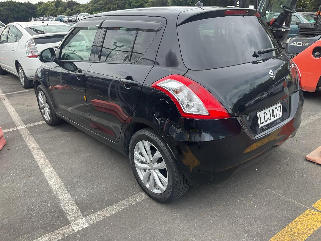 Photo '3' of Suzuki Swift