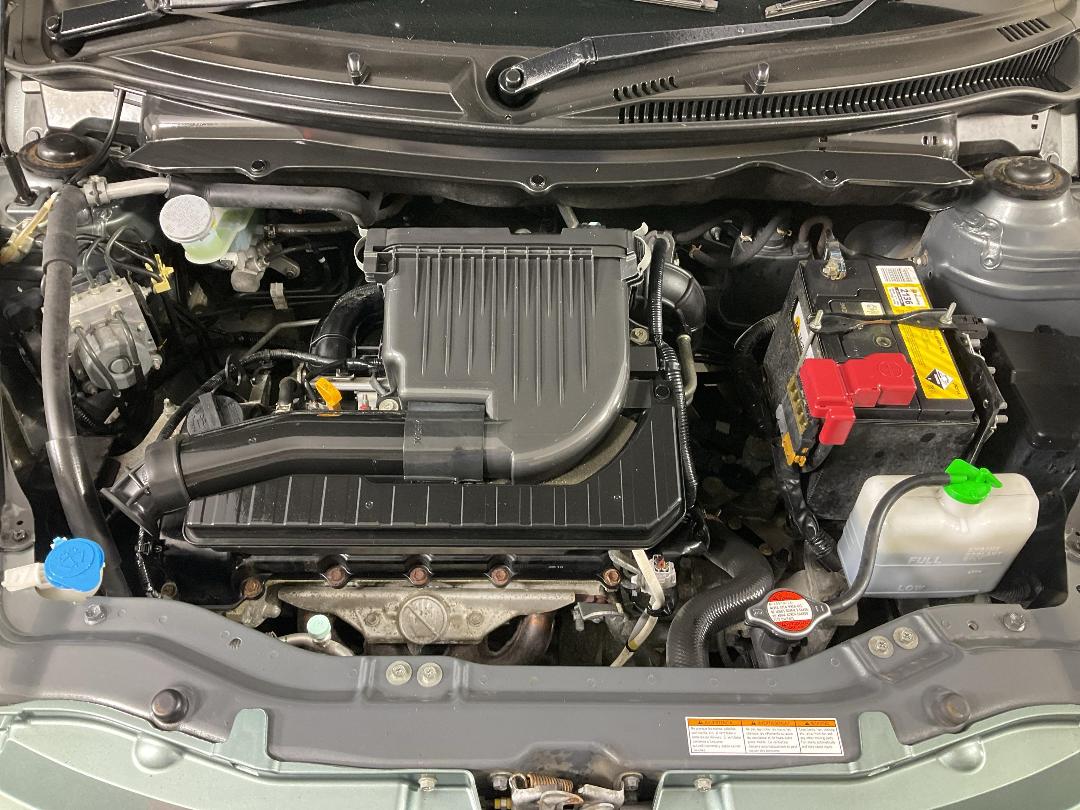 Photo '13' of Suzuki Swift