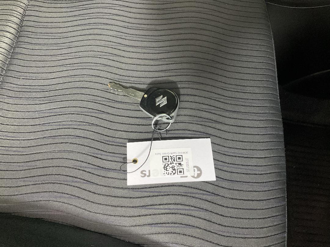 Photo '22' of Suzuki Swift