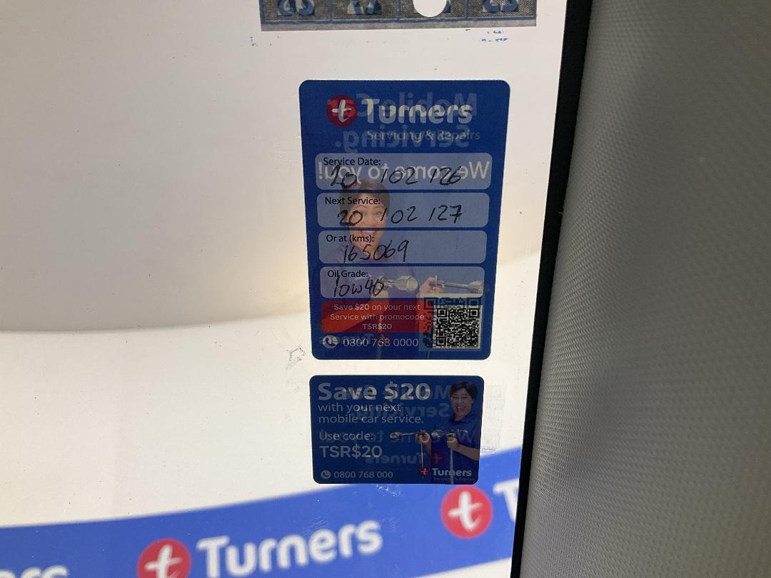 Photo '23' of Suzuki Swift