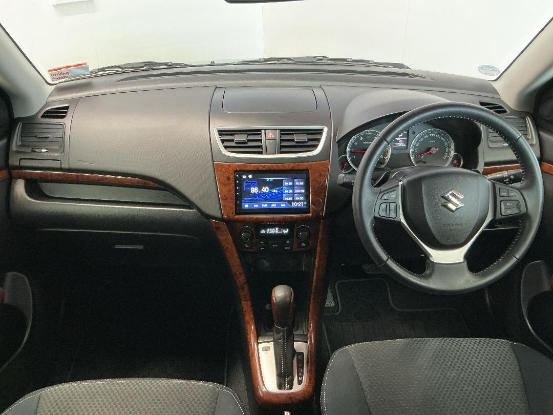 Photo '17' of Suzuki Swift Photo '17' of Suzuki Swift