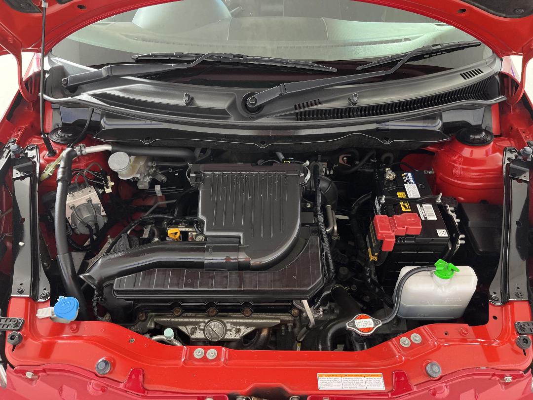 Photo '13' of Suzuki Swift