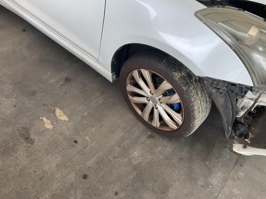 Photo '2' of Suzuki Swift