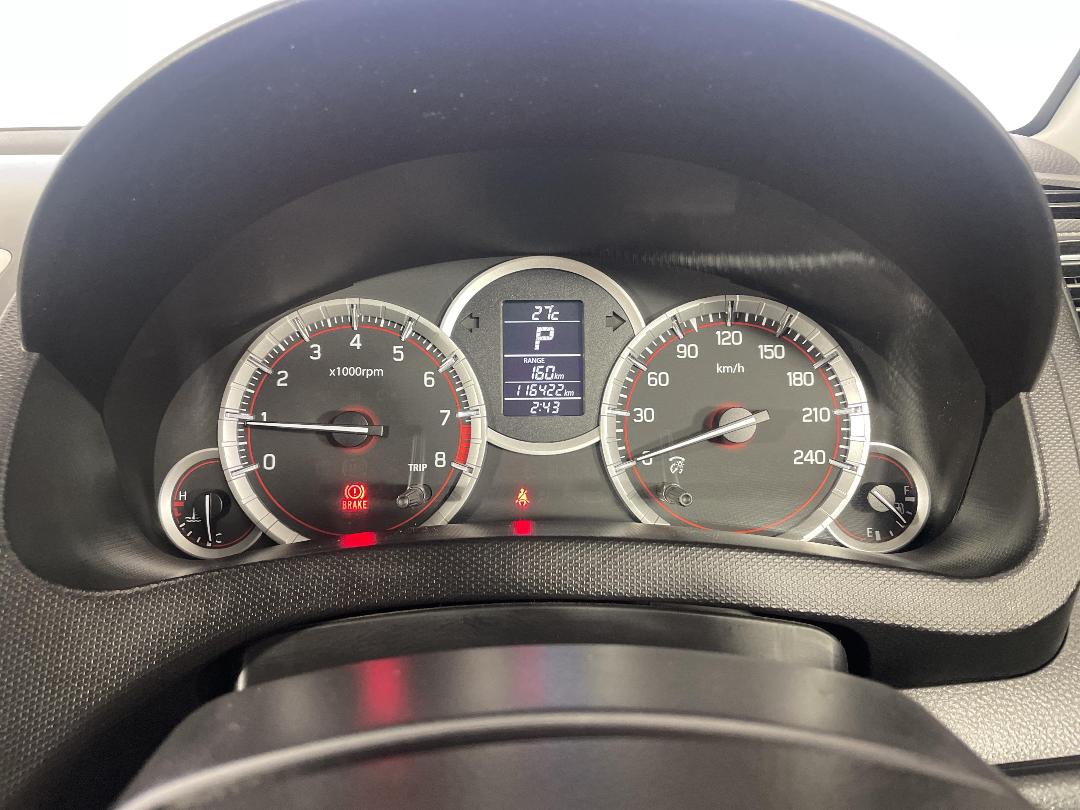 Photo '21' of Suzuki Swift