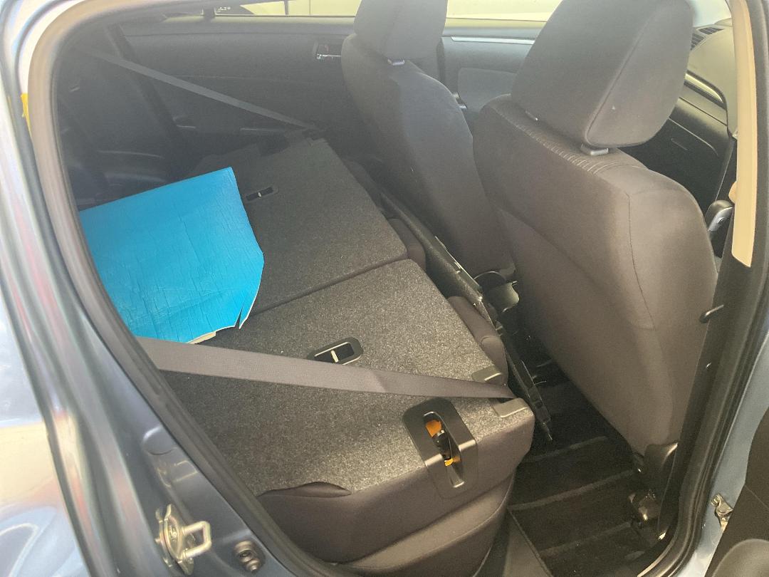 Photo '19' of Suzuki Swift Photo '19' of Suzuki Swift