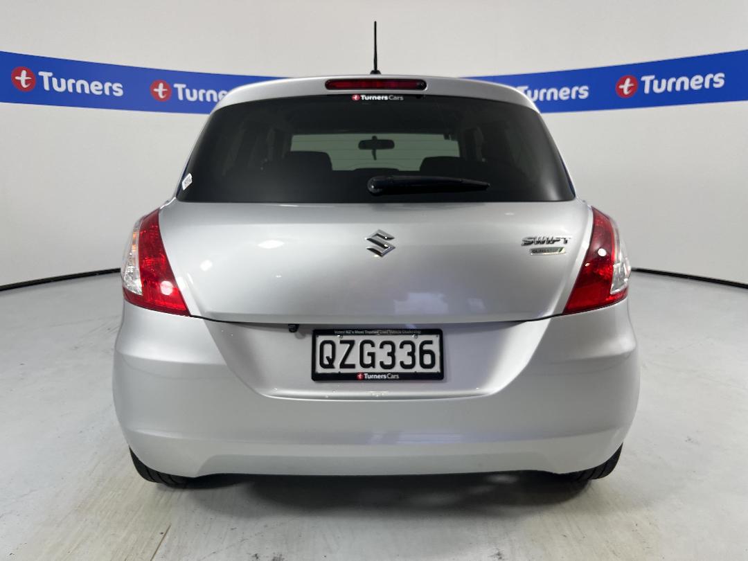 Photo '6' of Suzuki Swift Photo '6' of Suzuki Swift