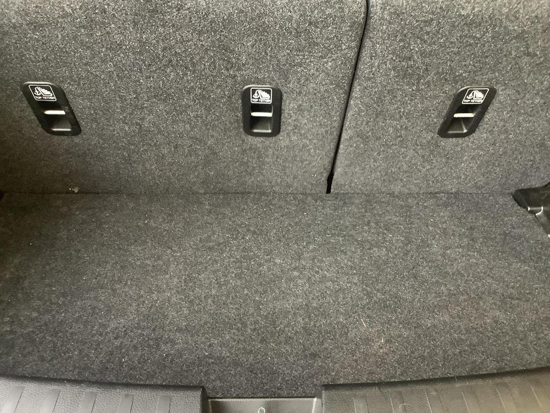 Photo '7' of Suzuki Swift Glxab