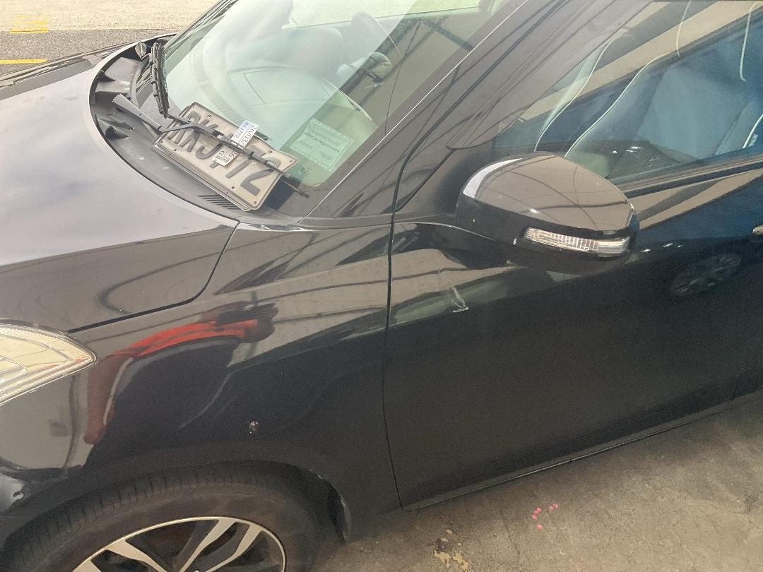 Photo '7' of Suzuki Swift