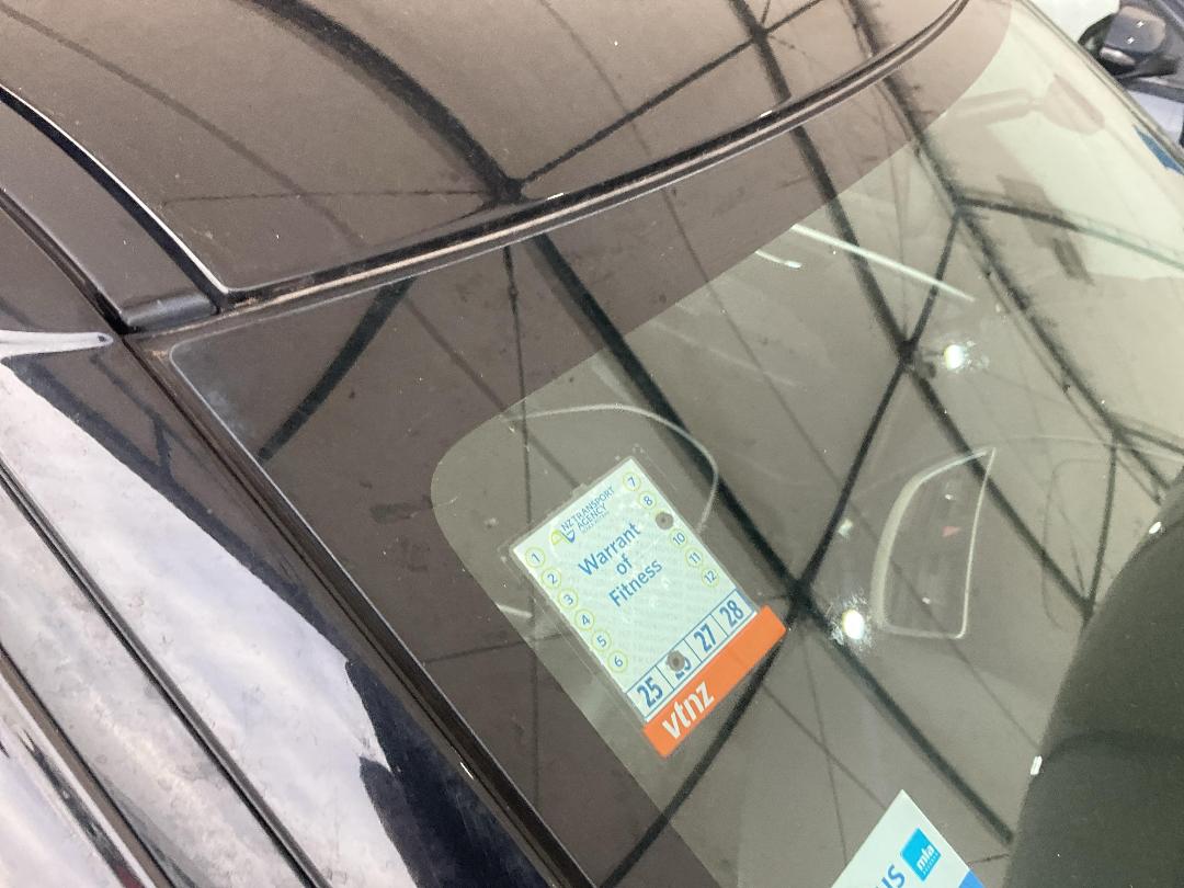 Photo '25' of Suzuki Swift