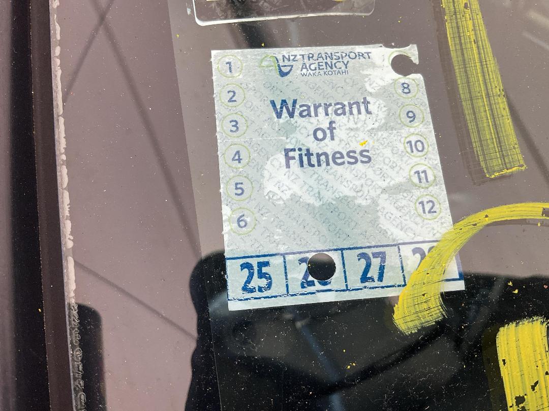 Photo '25' of Suzuki Swift Glxab Photo '25' of Suzuki Swift Glxab