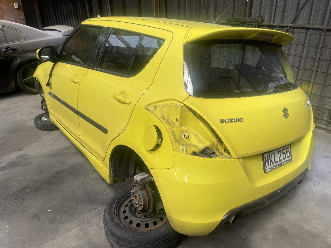 Photo '4' of Suzuki Swift Sport