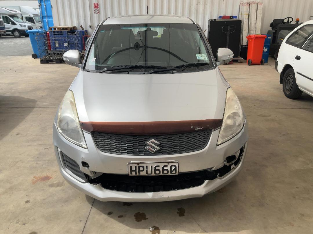 Photo '2' of Suzuki Swift Glxab Photo '2' of Suzuki Swift Glxab