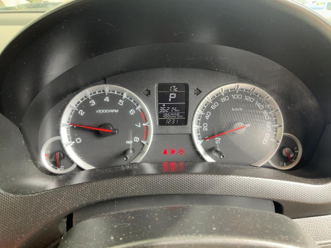 Photo '10' of Suzuki Swift Glxab Photo '10' of Suzuki Swift Glxab