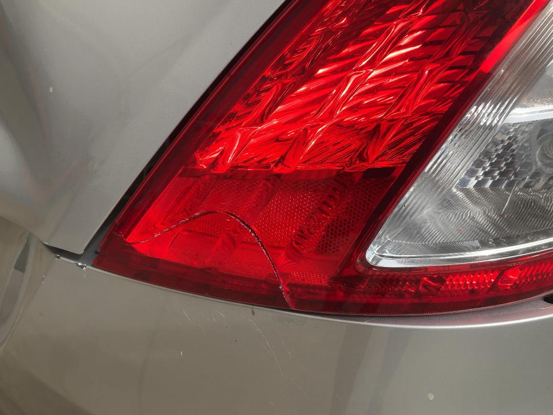 Photo '21' of Suzuki Swift Glxab Photo '21' of Suzuki Swift Glxab