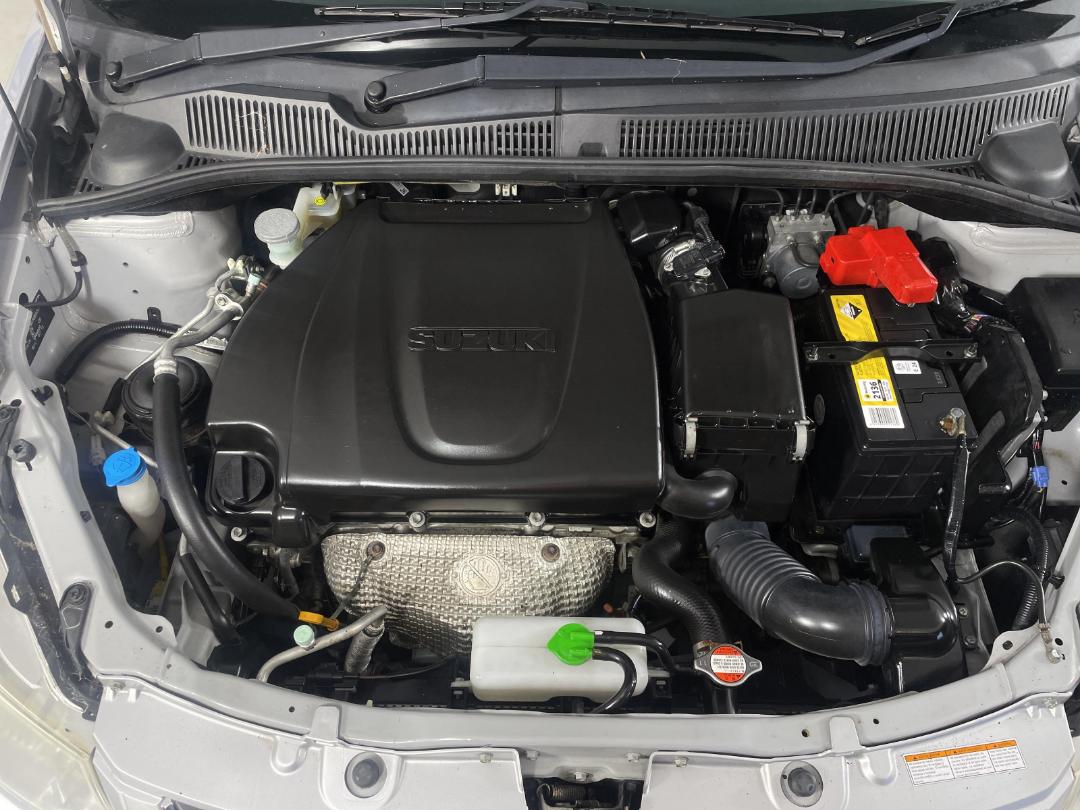 Photo '13' of Suzuki SX4