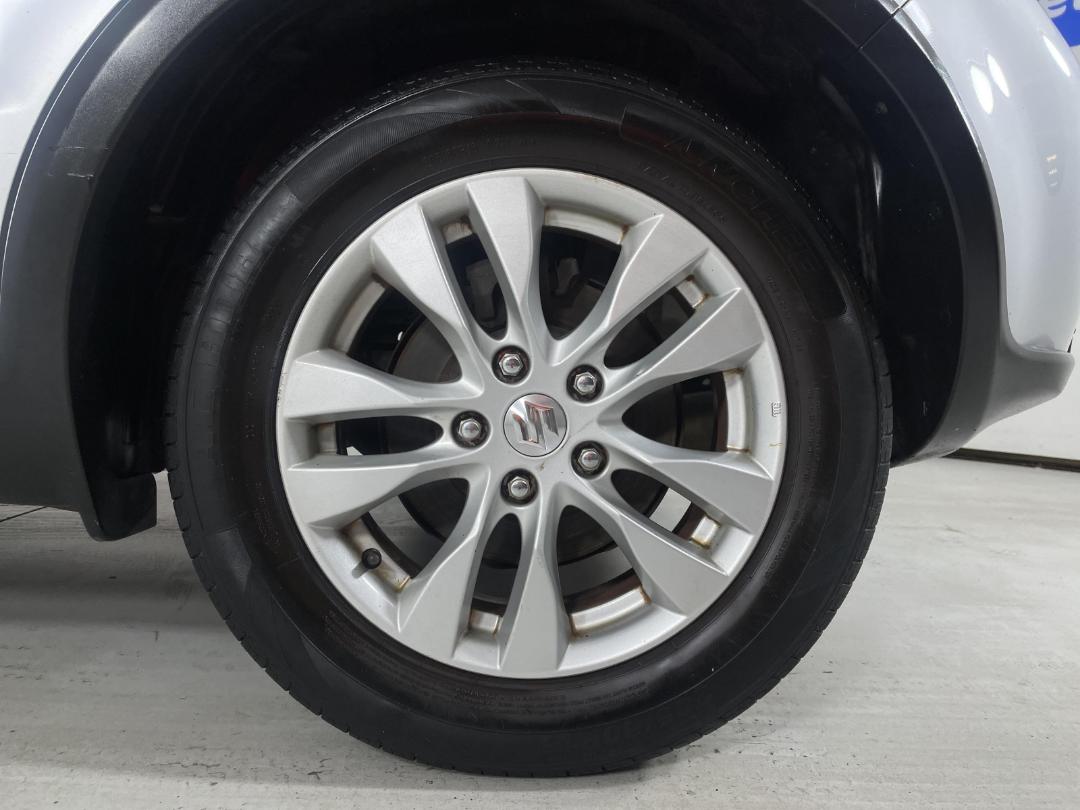 Photo '11' of Suzuki SX4