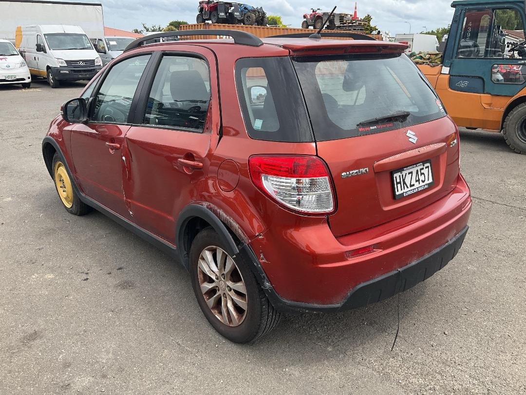 Photo '4' of Suzuki SX4 LTD Photo '4' of Suzuki SX4 LTD