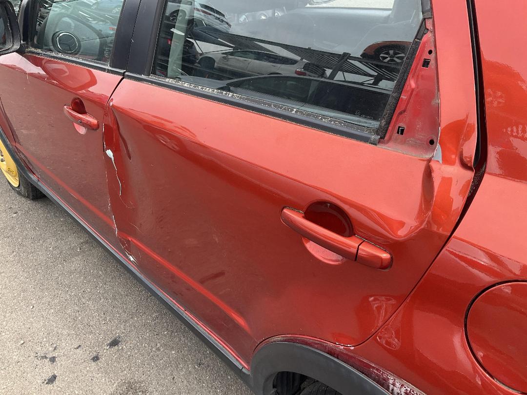 Photo '8' of Suzuki SX4 LTD Photo '8' of Suzuki SX4 LTD