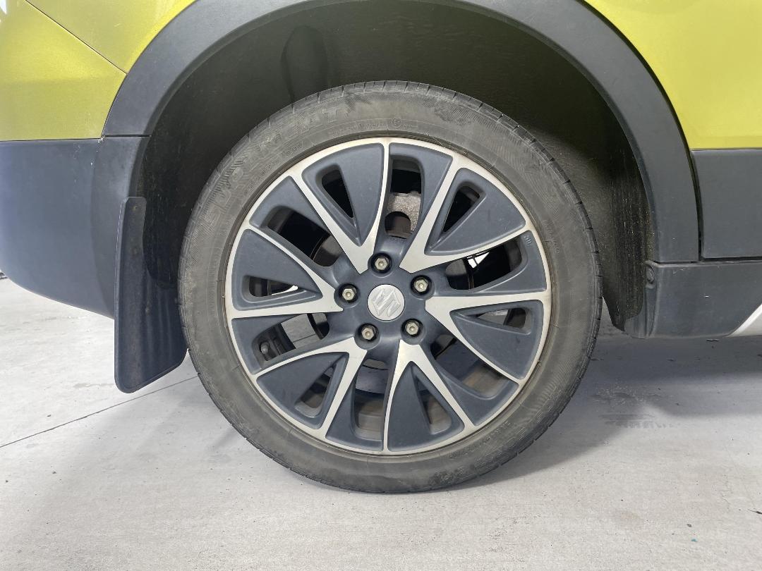 Photo '12' of Suzuki SX4 S-Cross