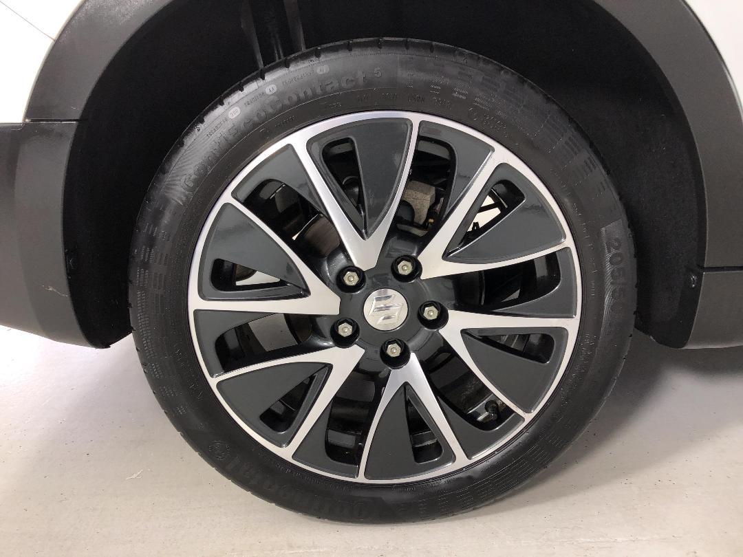 Photo '12' of Suzuki SX4 S-Cross