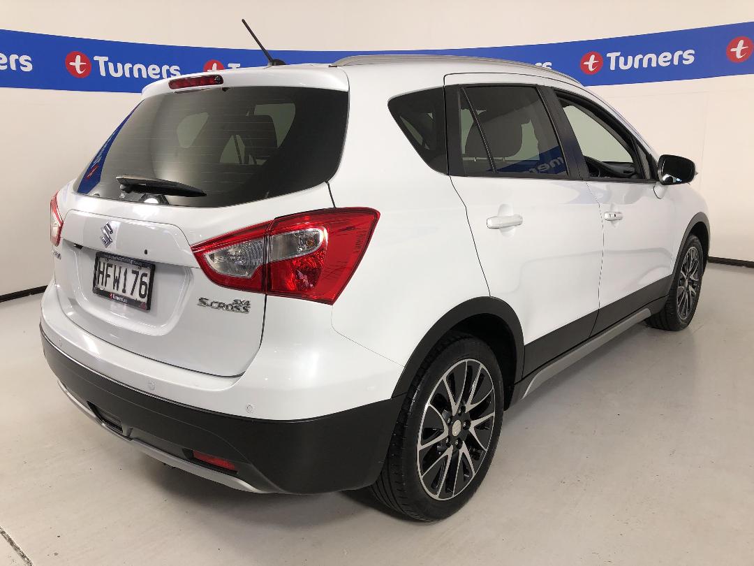 Photo '7' of Suzuki SX4 S-Cross