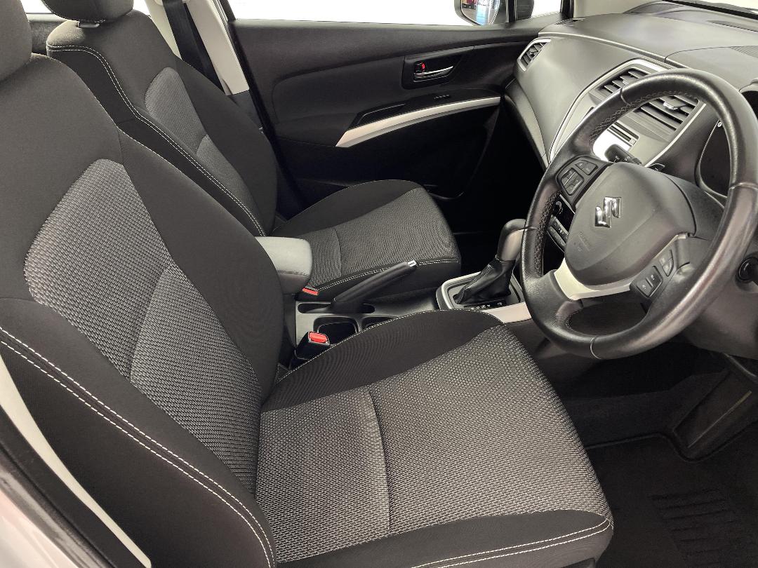 Photo '16' of Suzuki SX4 S-Cross