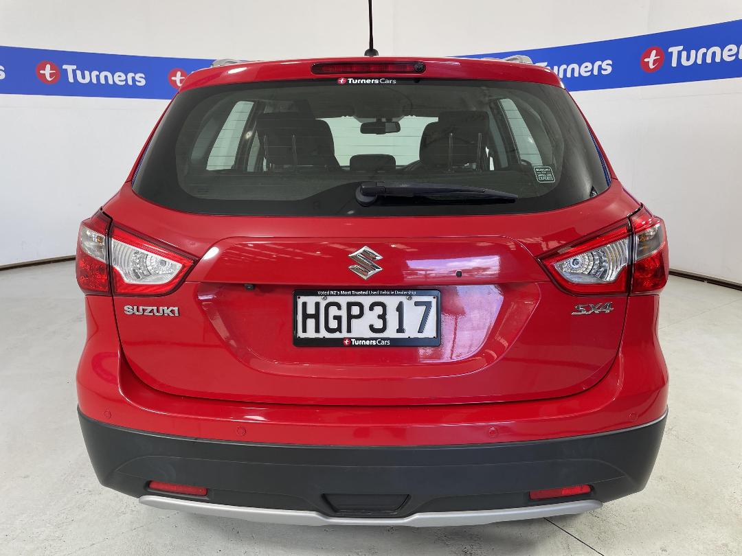 Photo '6' of Suzuki SX4 S-Cross Photo '6' of Suzuki SX4 S-Cross