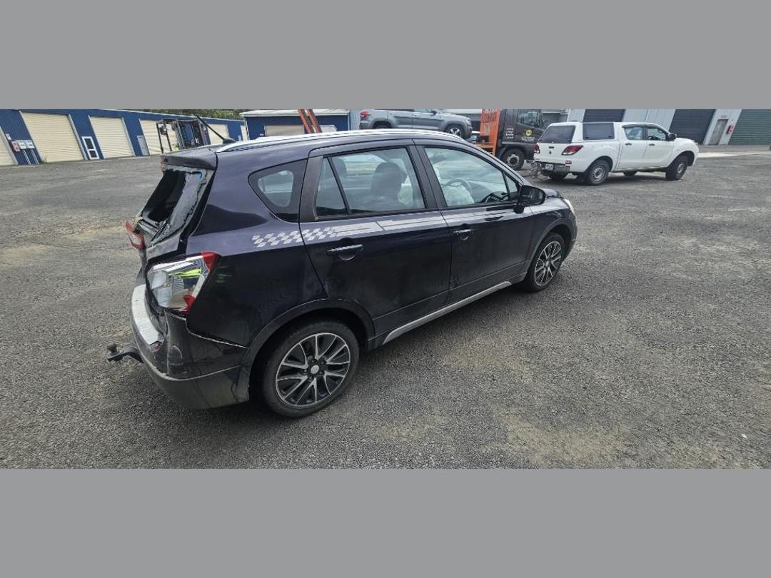 Photo '3' of Suzuki SX4 S-Cross Ltdfc Photo '3' of Suzuki SX4 S-Cross Ltdfc